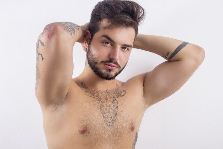 How do you masturbate? Jordan Getter