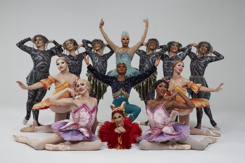 En pointe with The Trocks