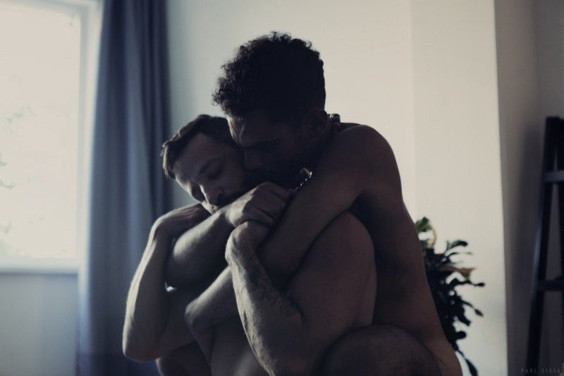The vanity of naked men