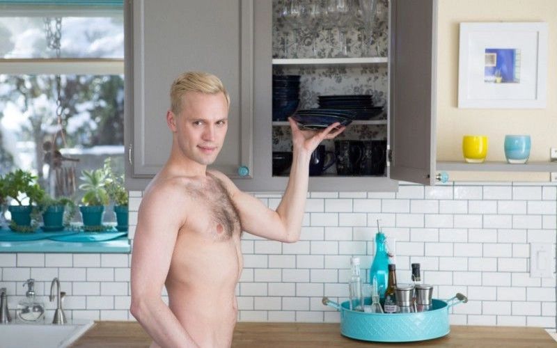 True confessions of a Naked House Cleaner
