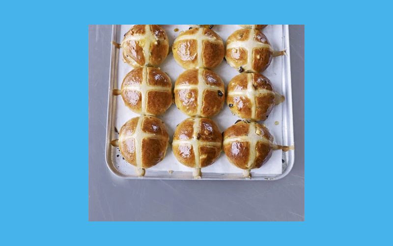 Food for gay men: Hot Cross Buns