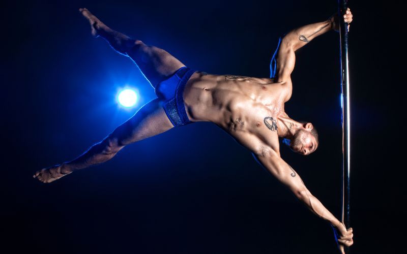 Modus Vivendi - underwear inspired by guys who can pole-dance