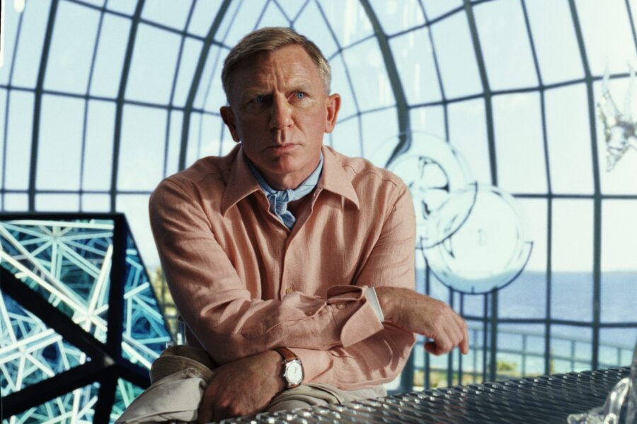 Glass Onion Star Daniel Craig's Big Penis