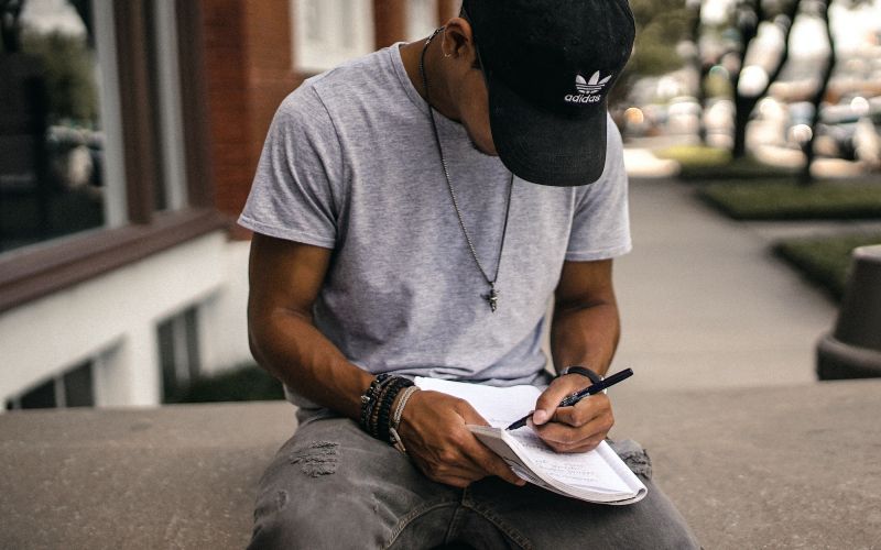 How do I get more readers for my blog?