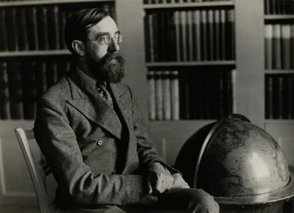 100 Heroes: Lytton Strachey